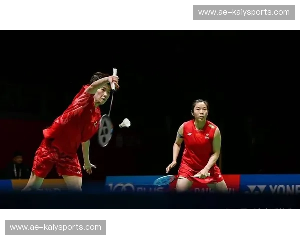 羽毛球四强对阵：速度、策略与胜负的艺术